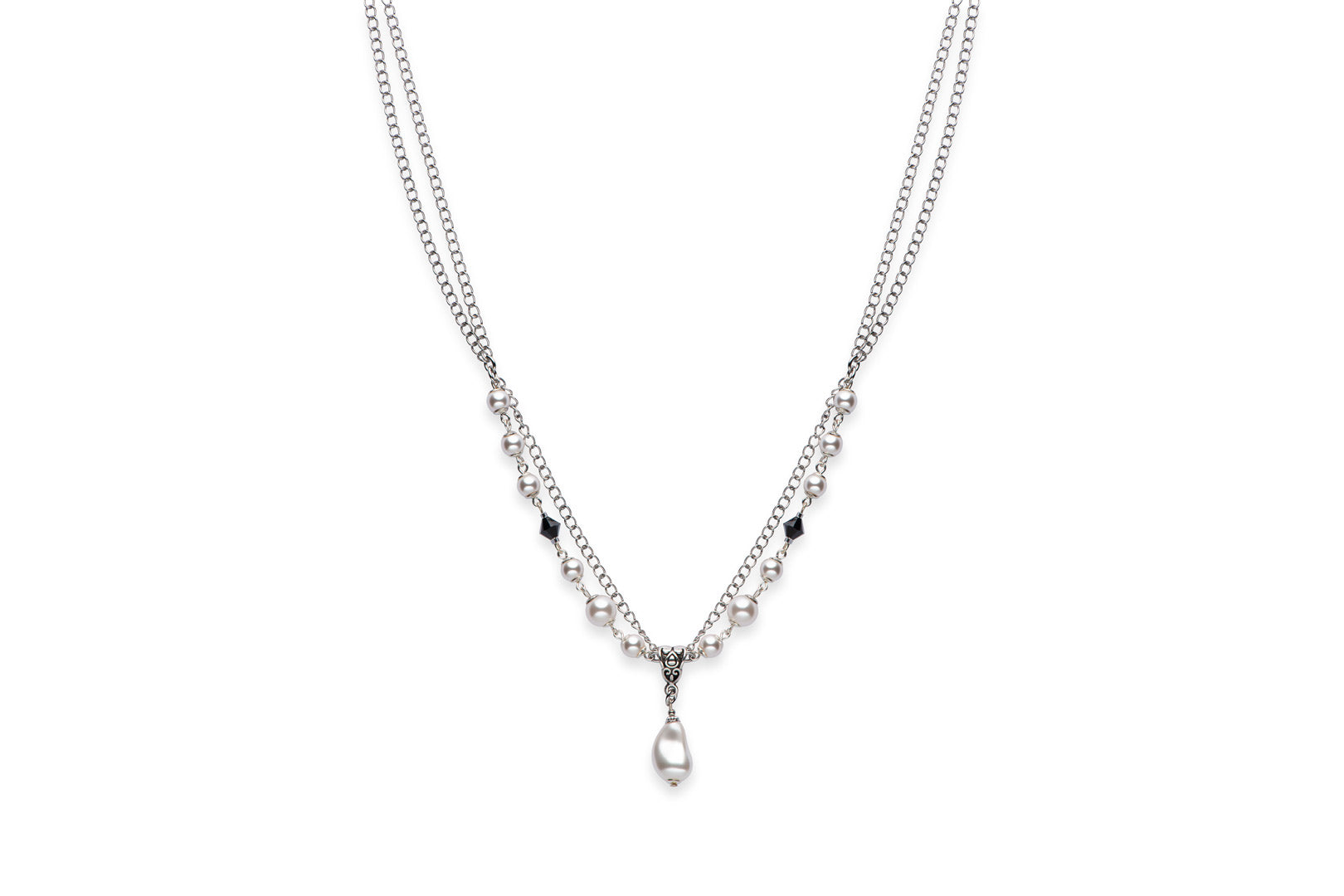 Pearl and black onyx necklace