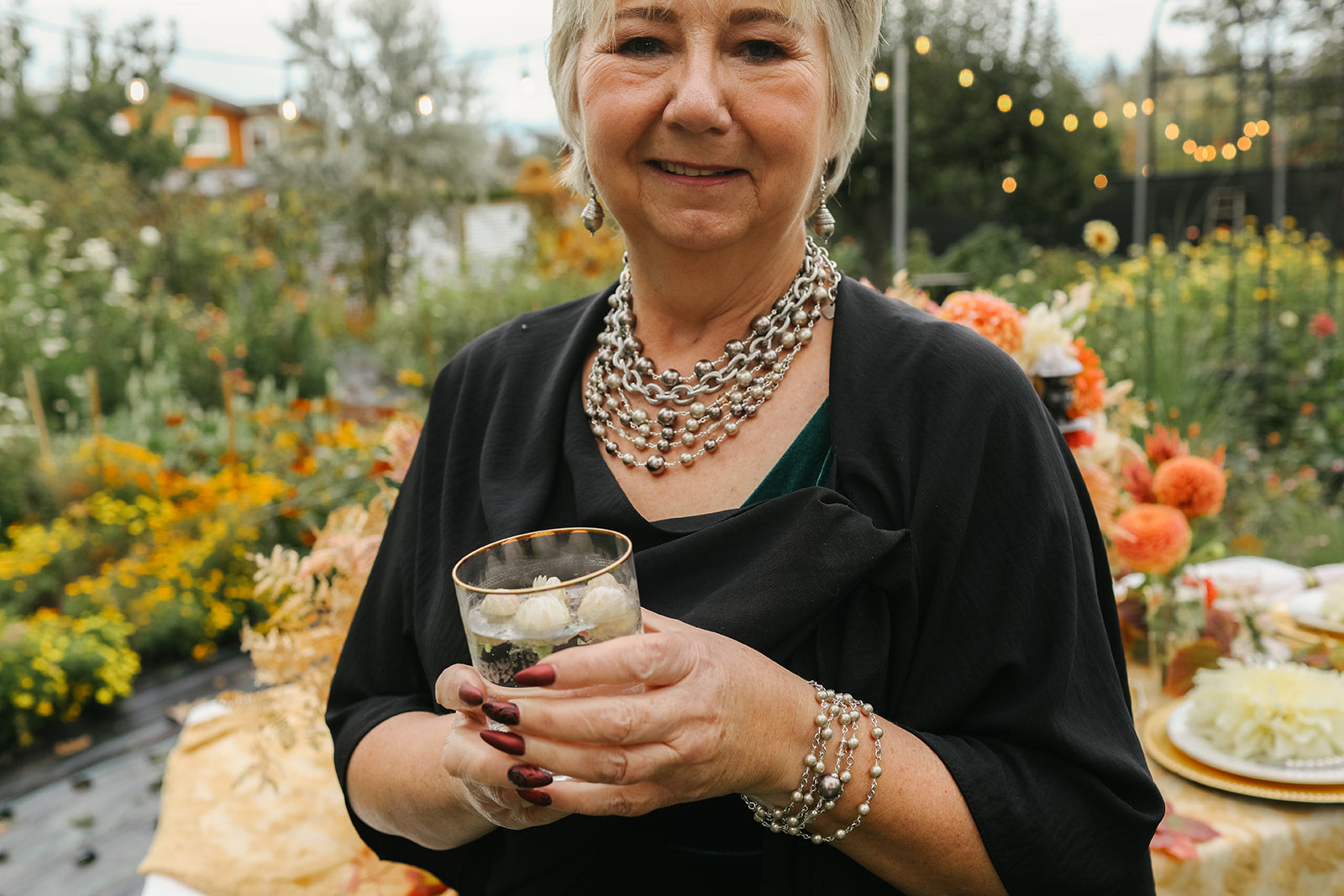 Grey pearl necklace