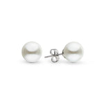 White pearl stud earring