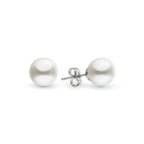 White pearl stud earring