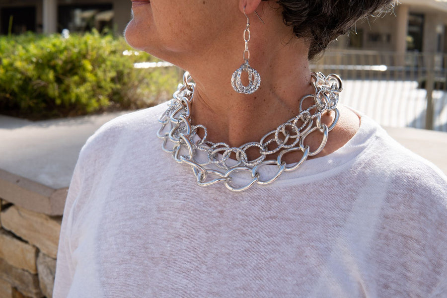 Silver circle necklace